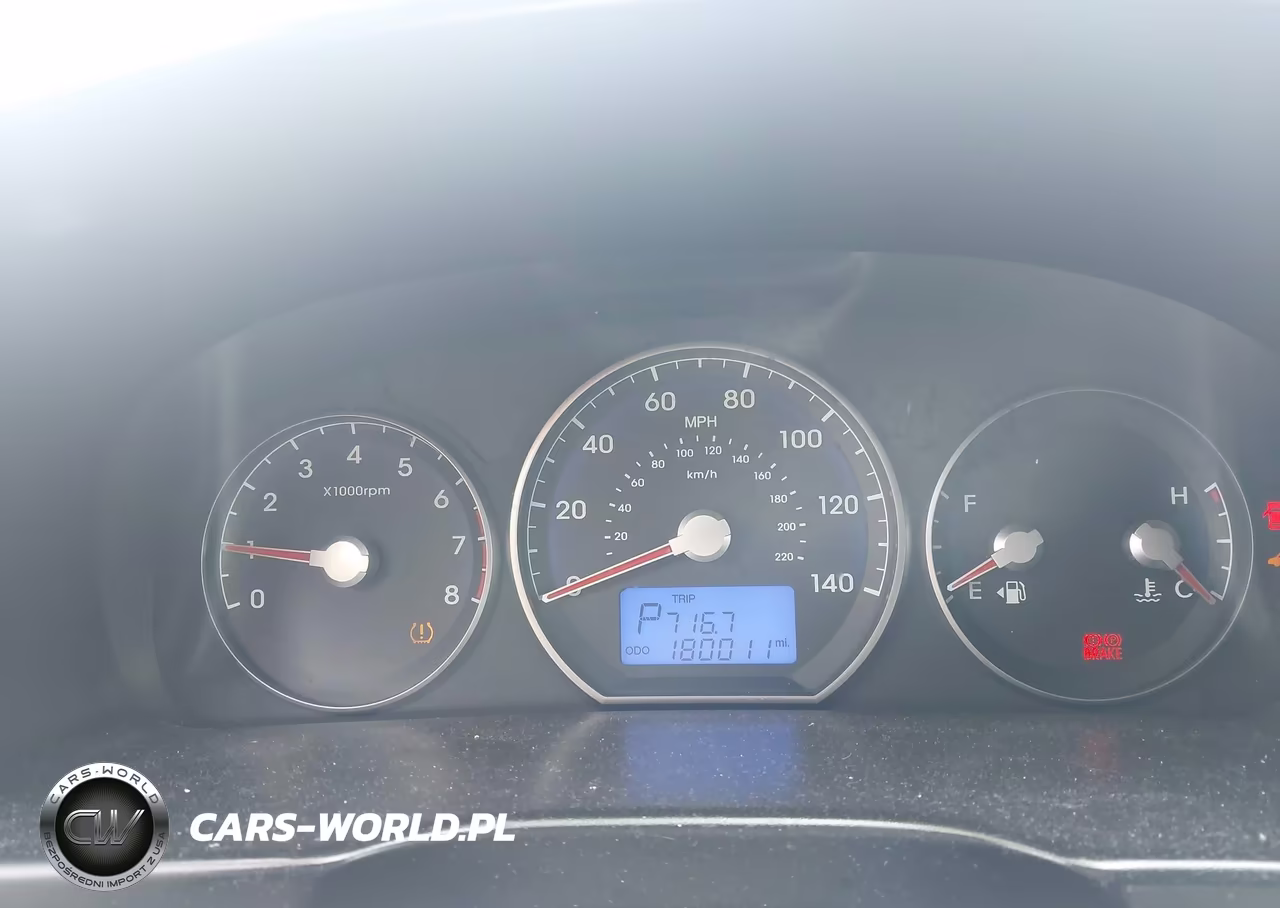 2010 Hyundai Santa Fe Gls VIN:5NMSGDAB1AH373464 - 7