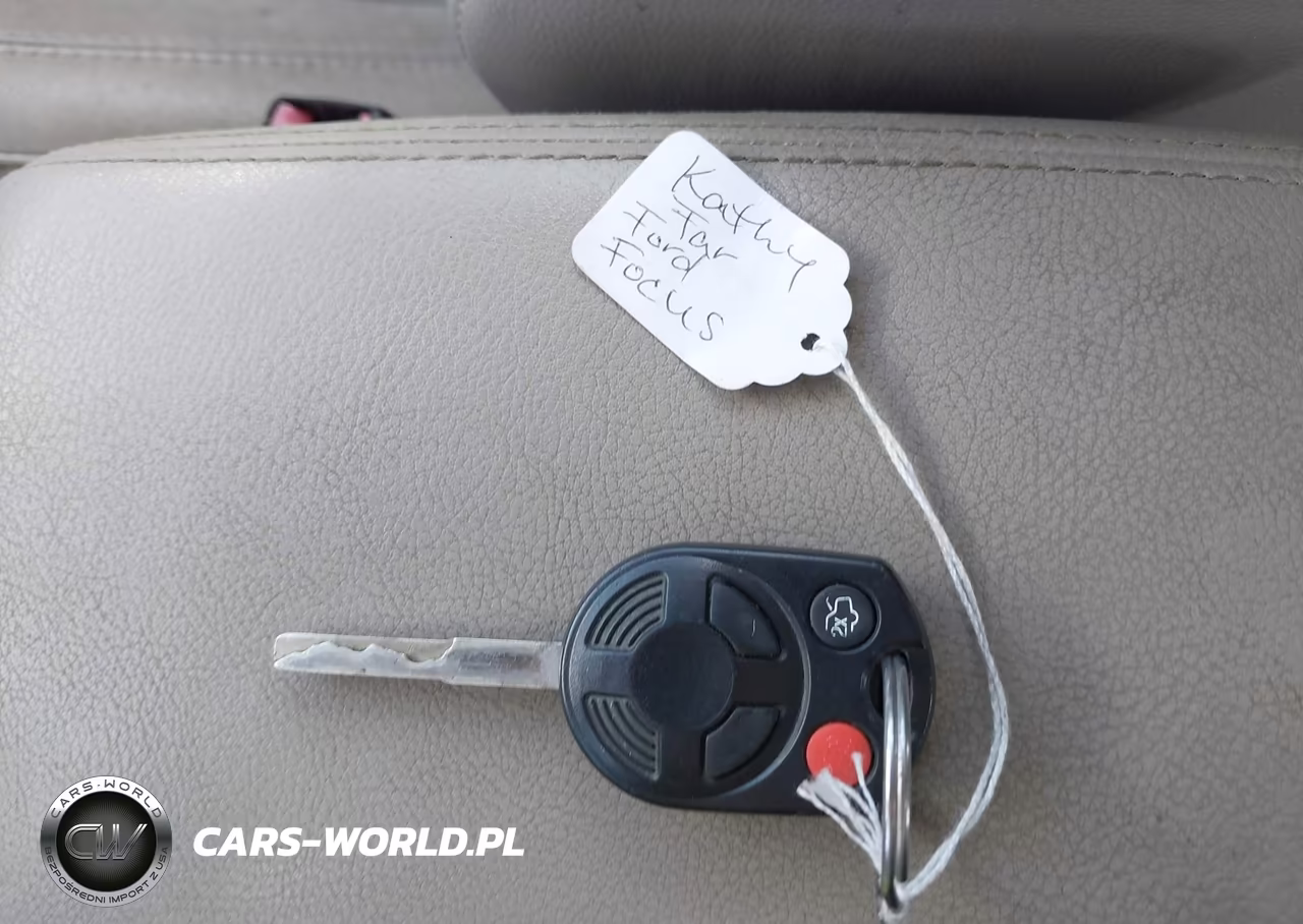 2012 Ford Focus Sel VIN:1FAHP3M20CL450851 - 11