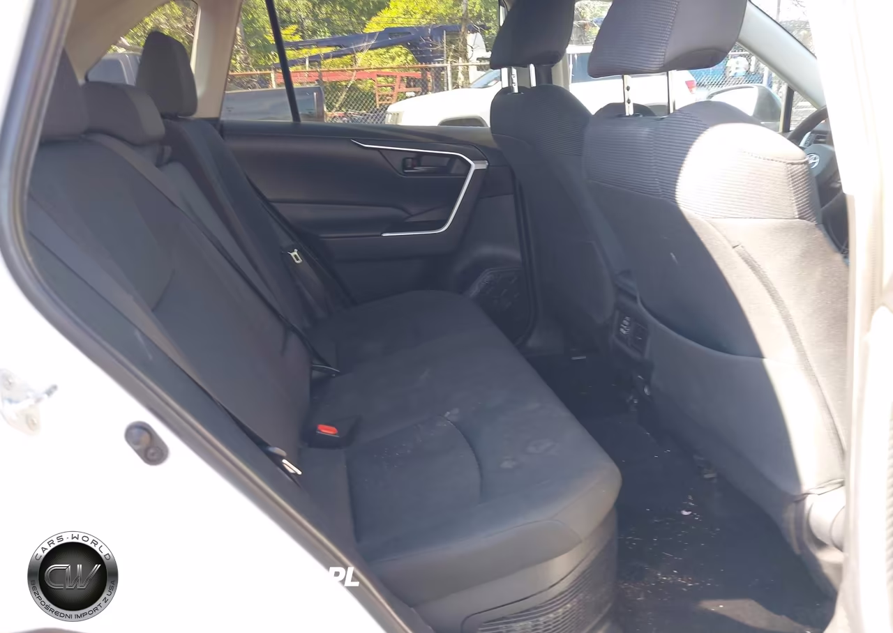 2020 Toyota Rav4 Hybrid Le VIN:2T3LWRFV0LW084534 - 8