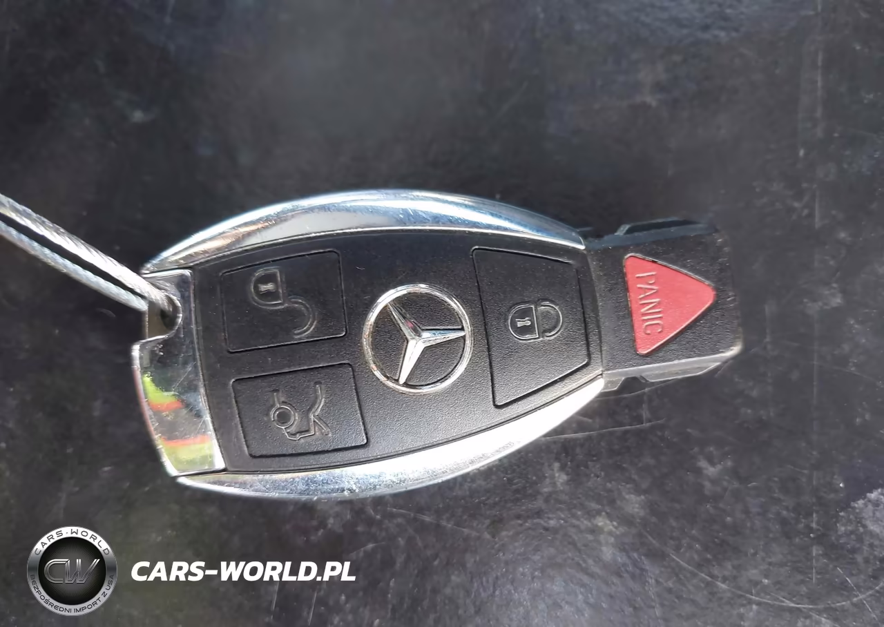 2014 Mercedes-Benz E 350 VIN:WDDKJ5KB0EF284158 - 11
