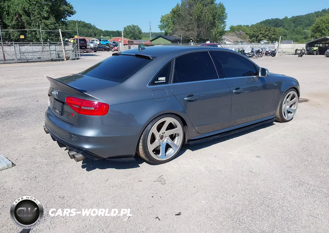 2014 Audi S4 3.0T Premium Plus VIN:WAUDGAFL2EA016526 - 4
