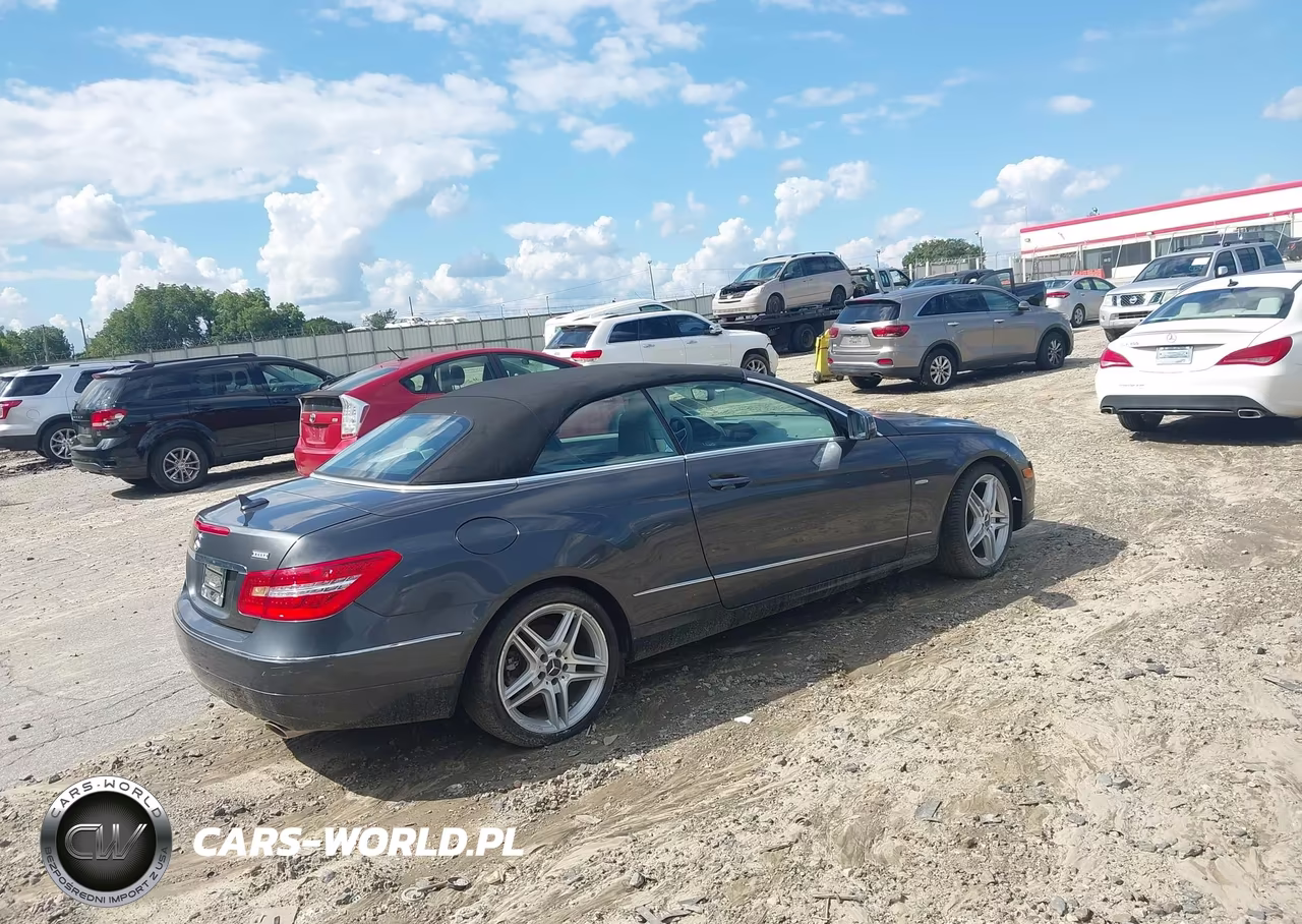 2012 Mercedes-Benz E 350 VIN:WDDKK5KF4CF144725 - 4