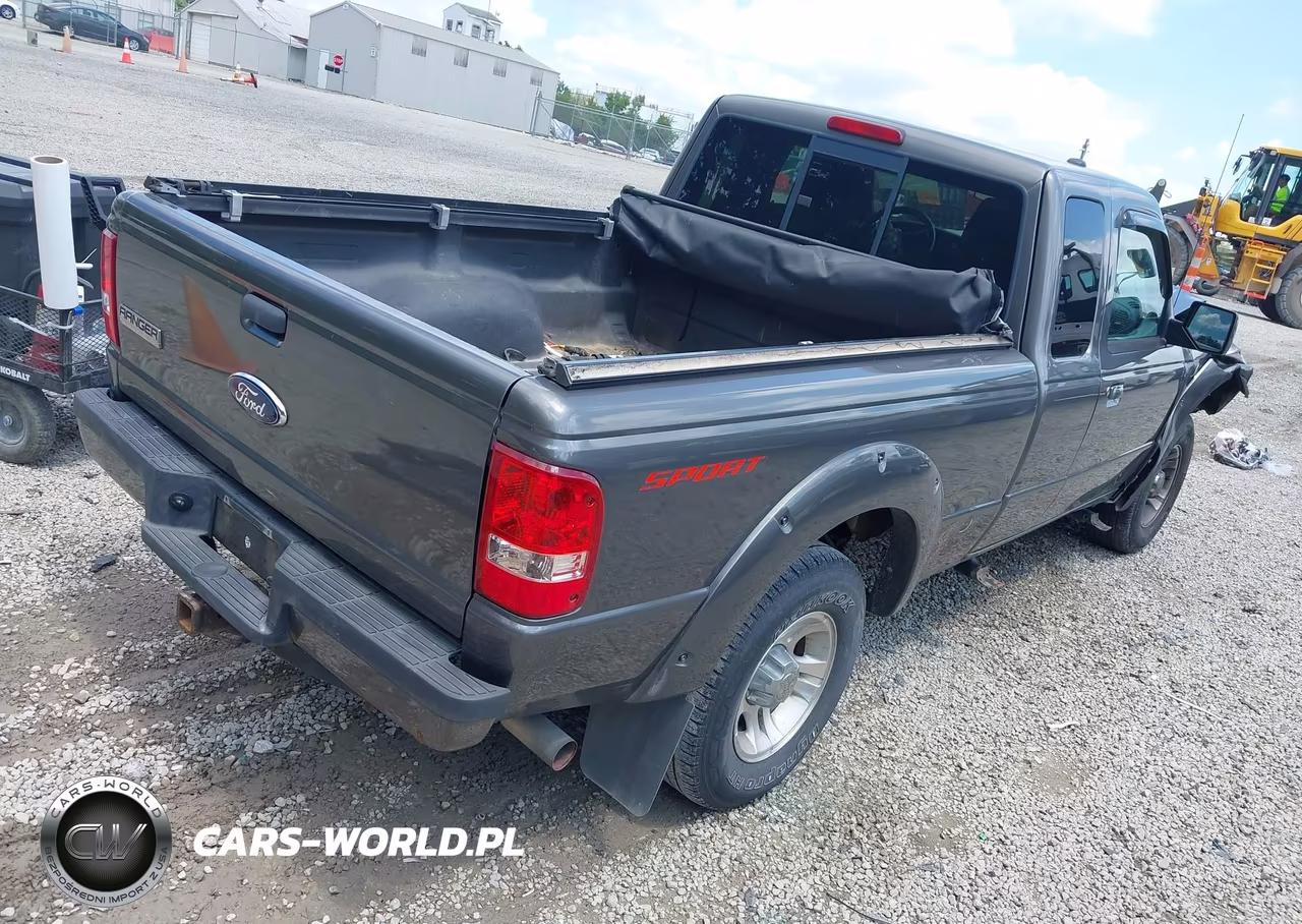 2011 Ford Ranger Sport VIN:1FTKR4EE0BPA45945 - 4