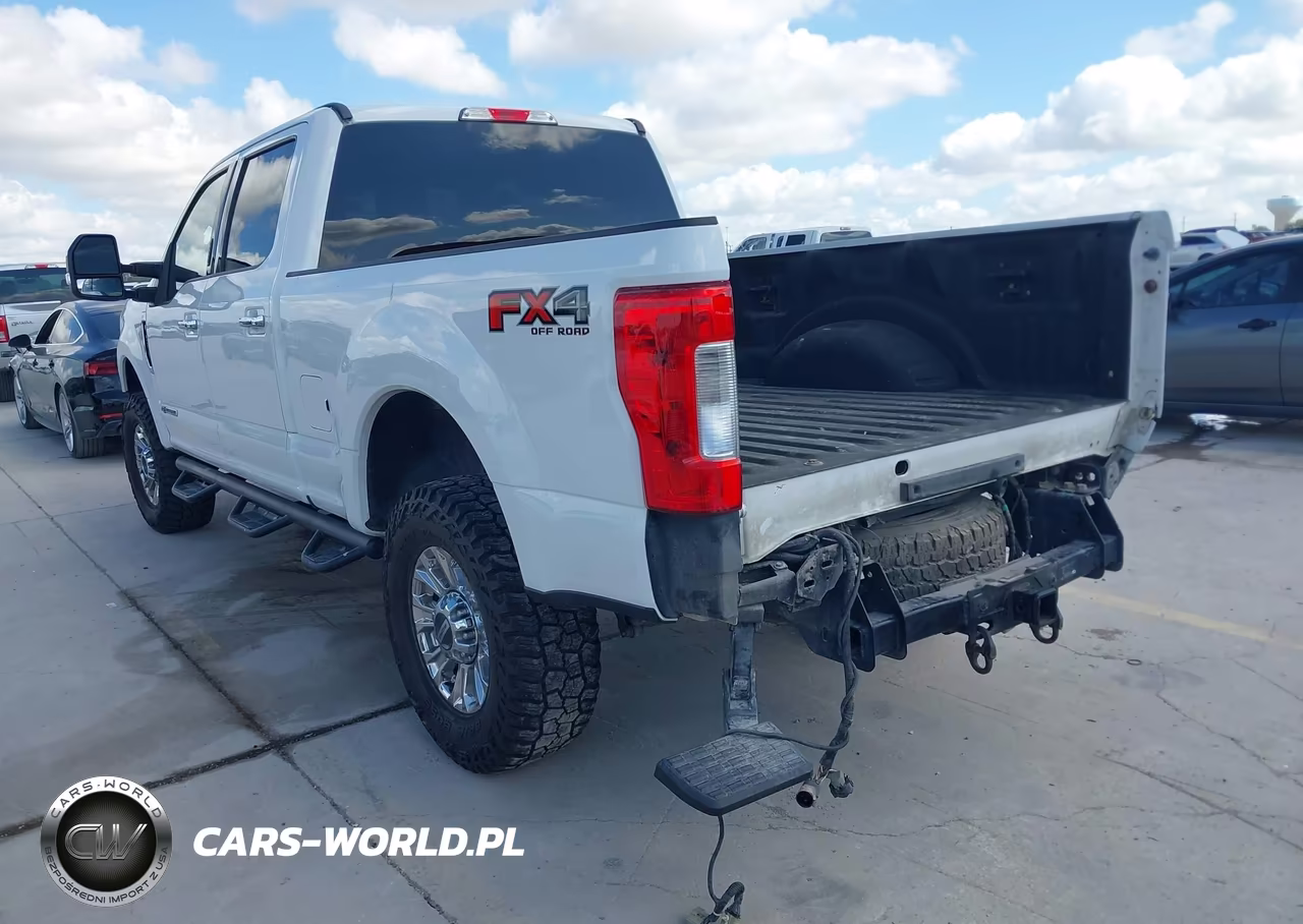 2019 Ford F-250 Xlt VIN:1FT7W2BT3KEF79300 - 3