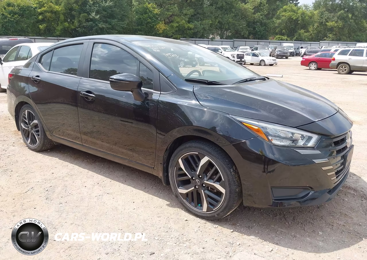 2024 Nissan Versa 1.6 Sr