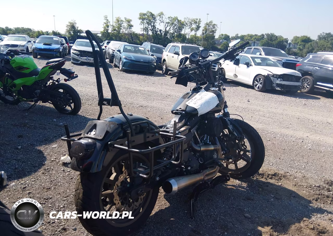 2017 Harley-Davidson Fxdls VIN:1HD1GS818HC320992 - 3