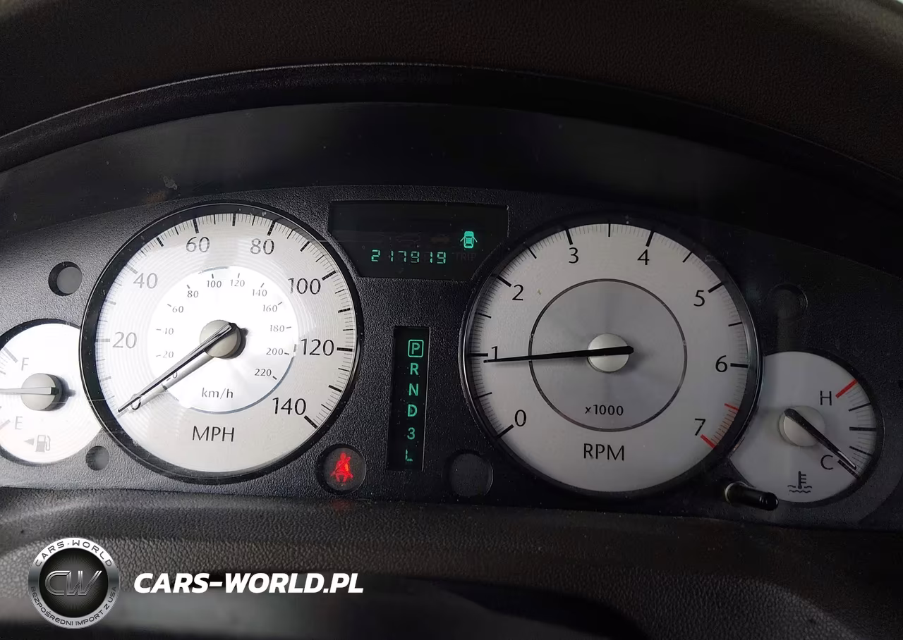 2008 Chrysler 300 Lx VIN:2C3KA43R68H268053 - 16