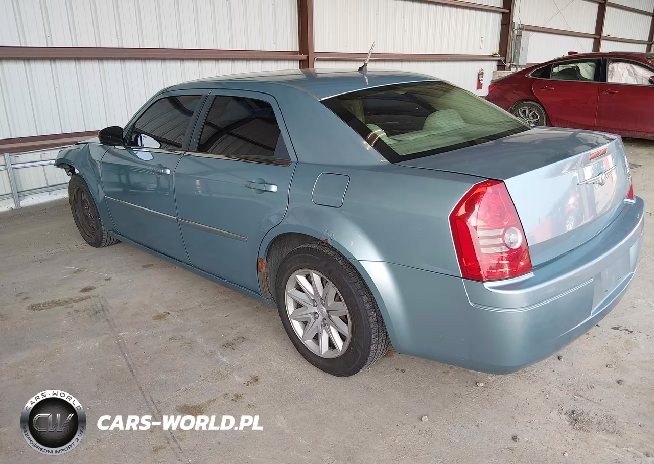 2008 Chrysler 300 Lx VIN:2C3KA43R68H268053 - 3