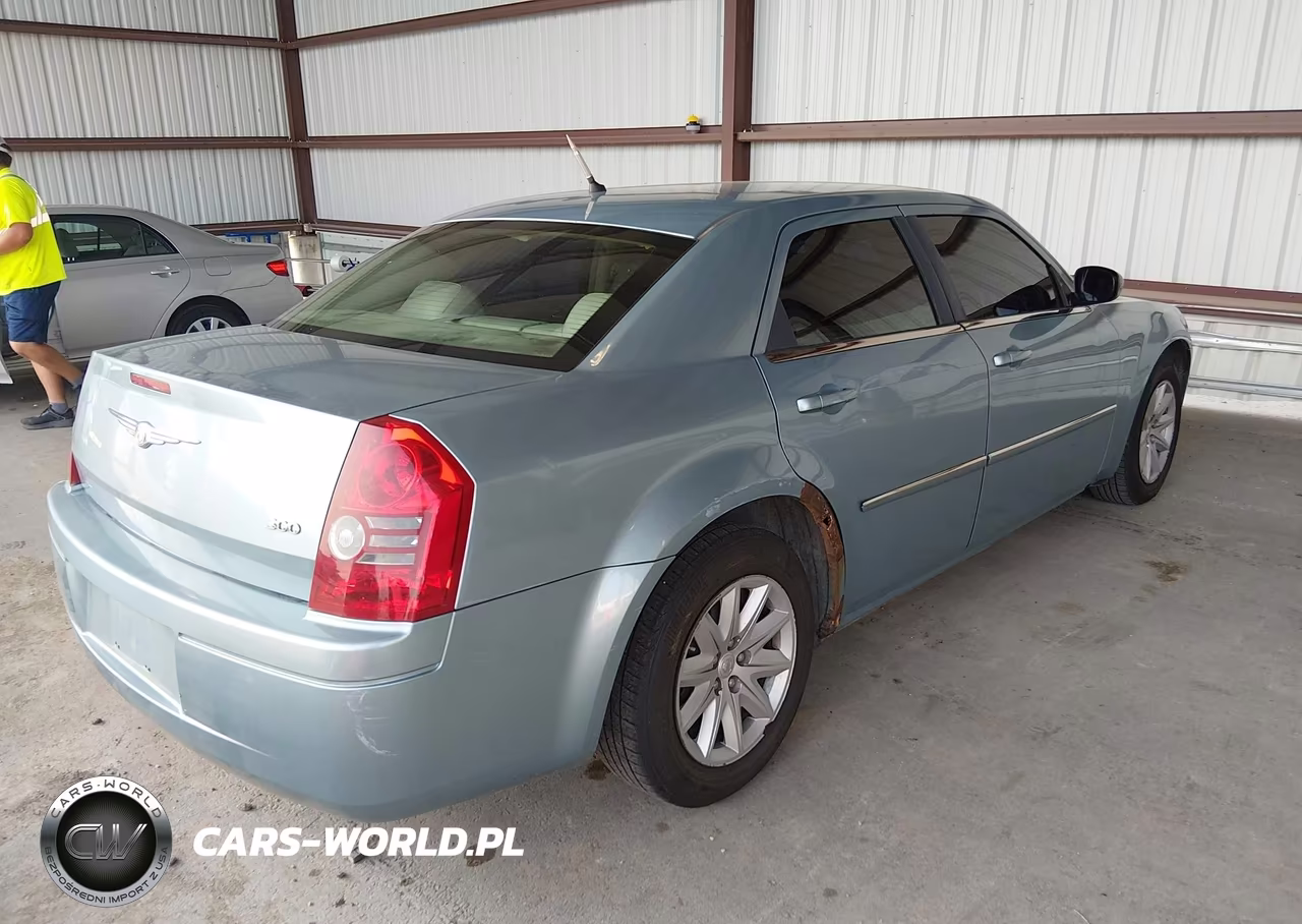 2008 Chrysler 300 Lx VIN:2C3KA43R68H268053 - 4