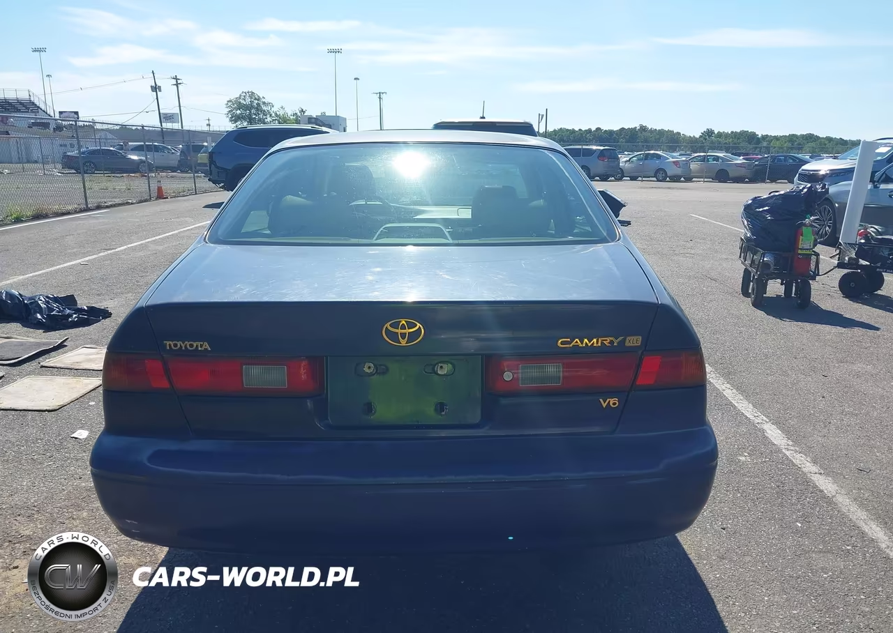 1997 Toyota Camry Xle V6 VIN:4T1BF22K1VU005169 - 16