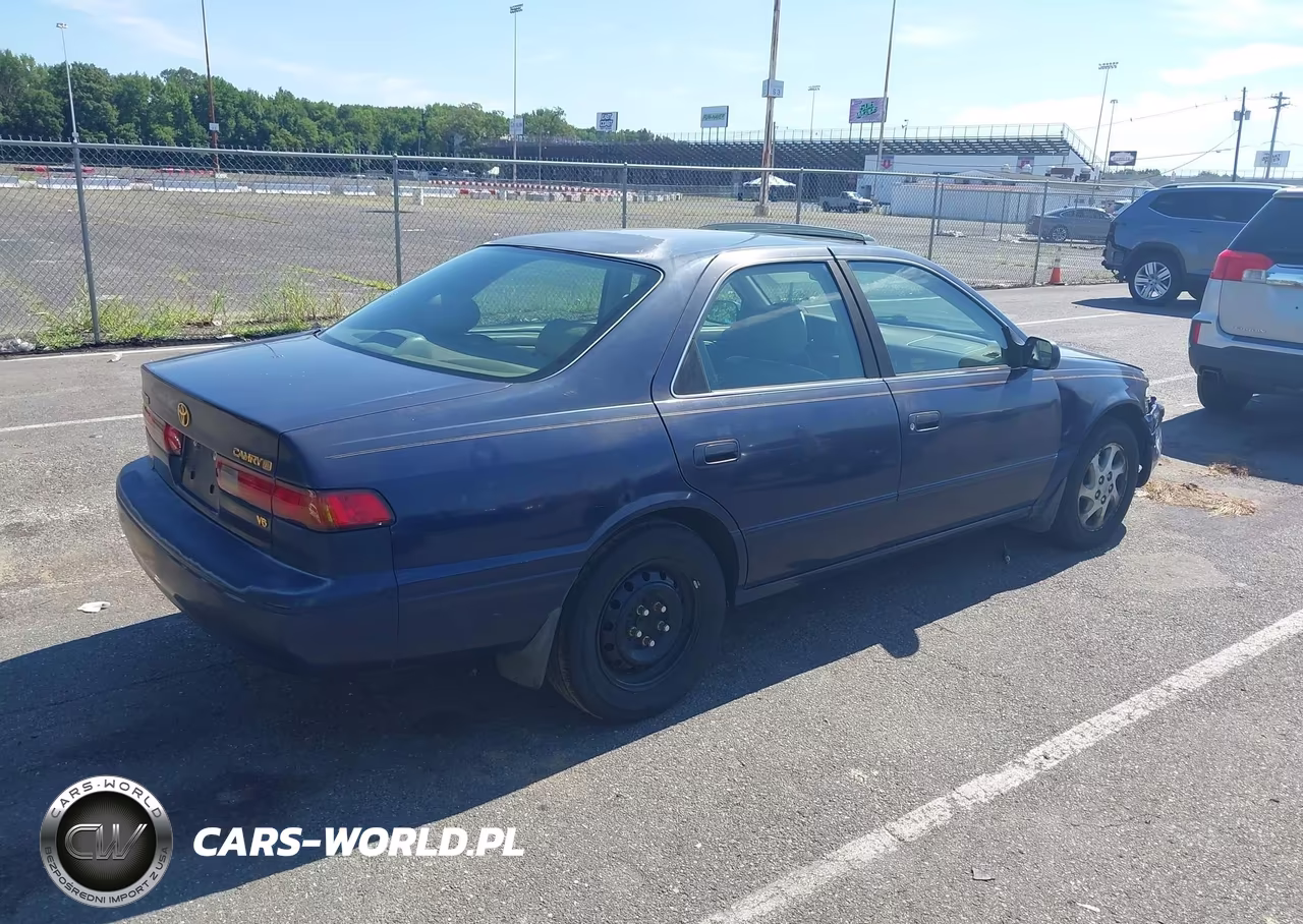 1997 Toyota Camry Xle V6 VIN:4T1BF22K1VU005169 - 4