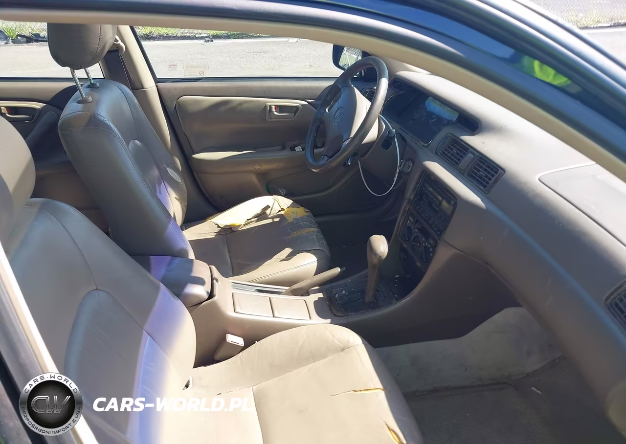 1997 Toyota Camry Xle V6 VIN:4T1BF22K1VU005169 - 5