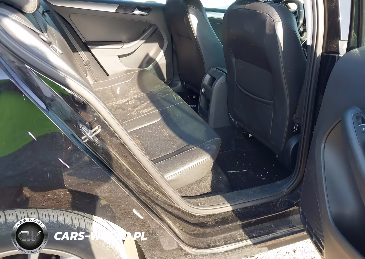 2015 Volkswagen Jetta 1.8T Se VIN:3VWD07AJXFM355407 - 8
