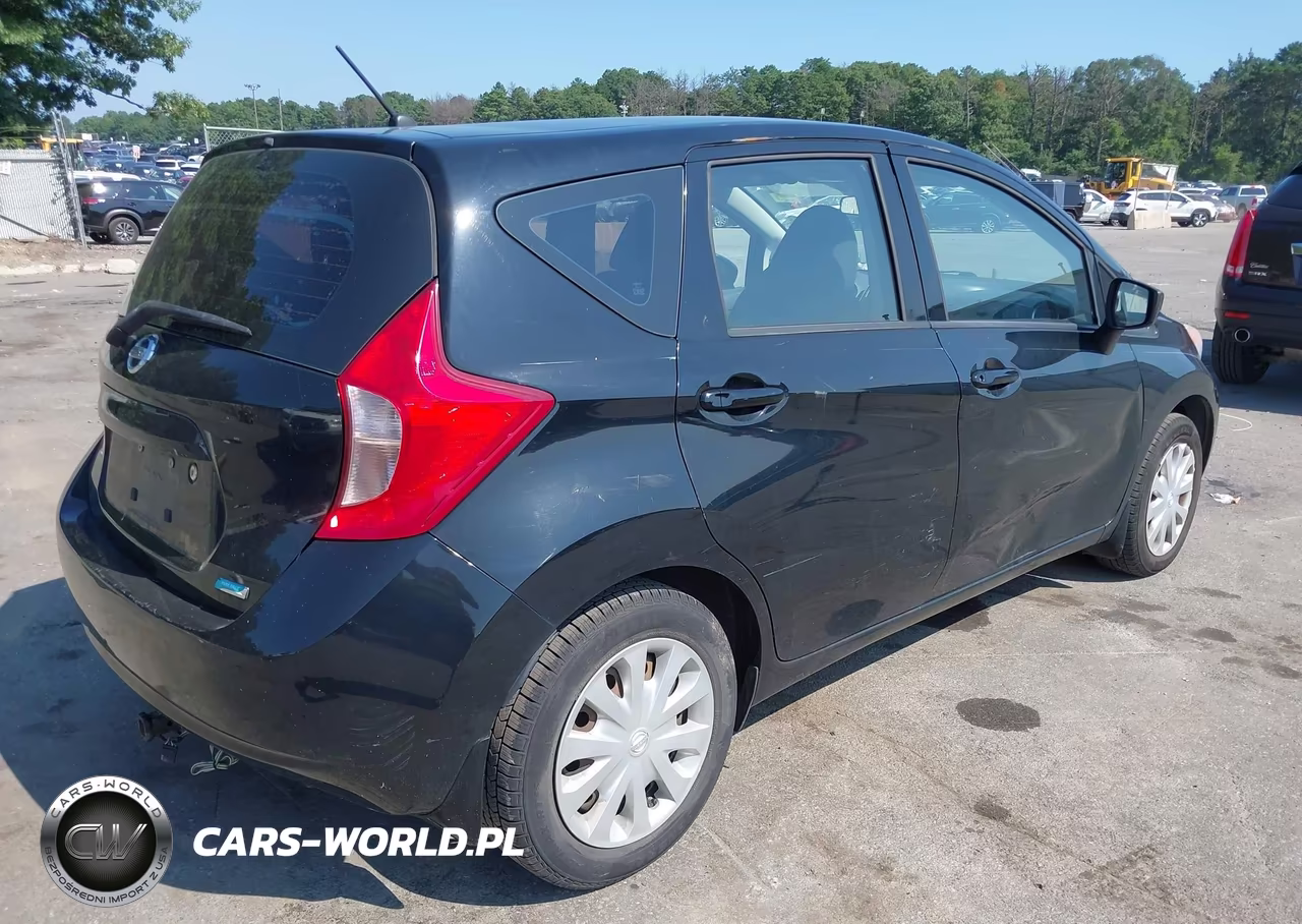 2016 Nissan Versa Note S Plus VIN:3N1CE2CP1GL374488 - 4