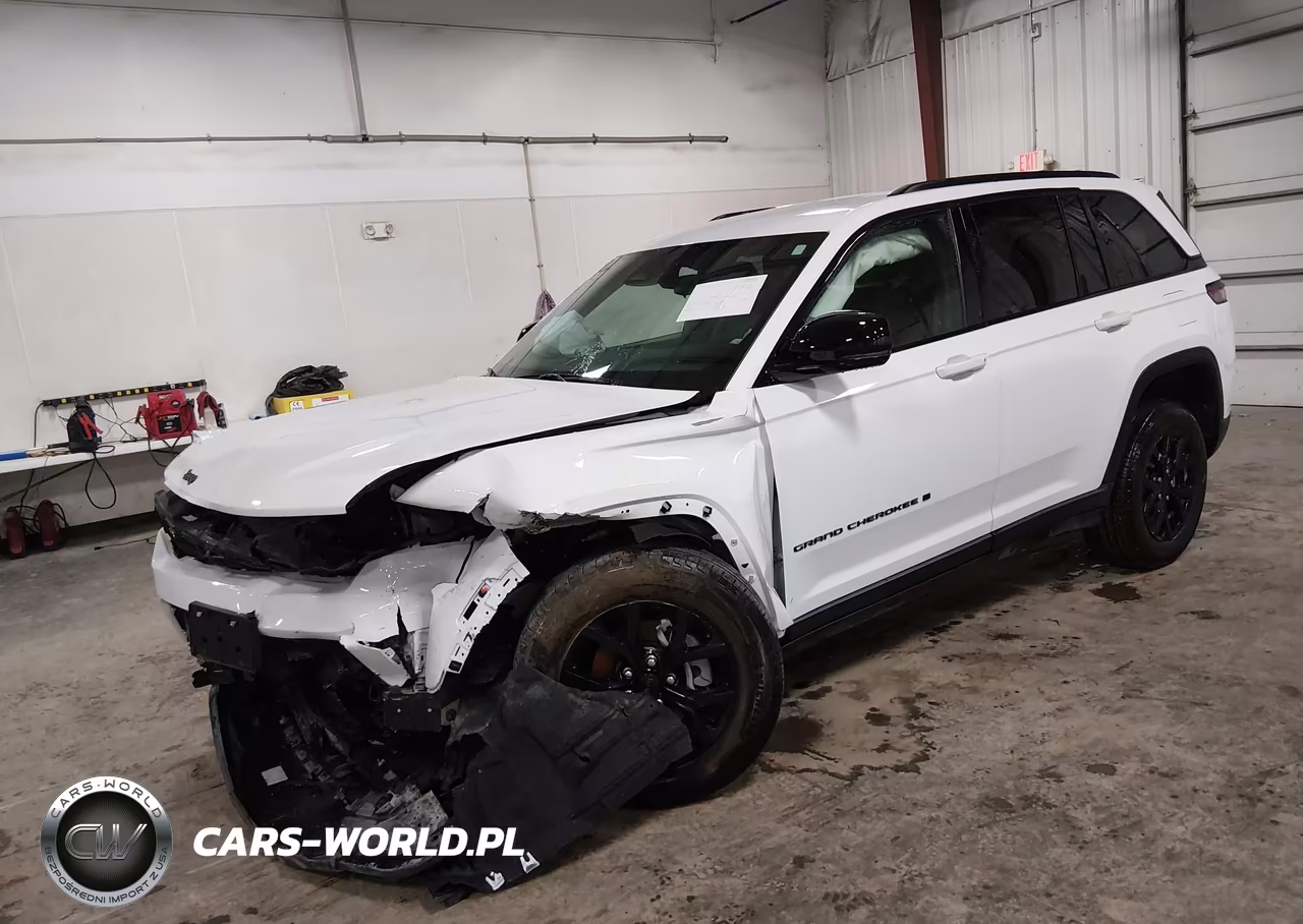 2024 Jeep Grand Cherokee Altitude 4X4 VIN:1C4RJHAG0R8605679 - 2
