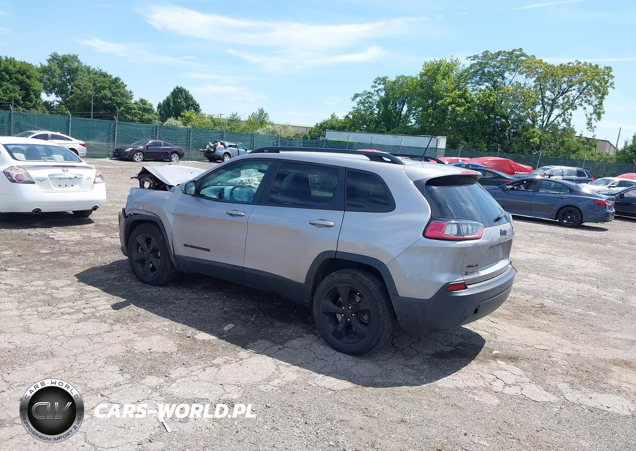 2019 Jeep Cherokee Altitude 4X4 VIN:1C4PJMLB5KD362840 - 3