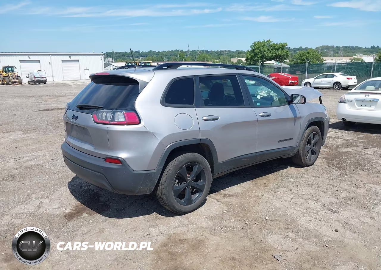 2019 Jeep Cherokee Altitude 4X4 VIN:1C4PJMLB5KD362840 - 4