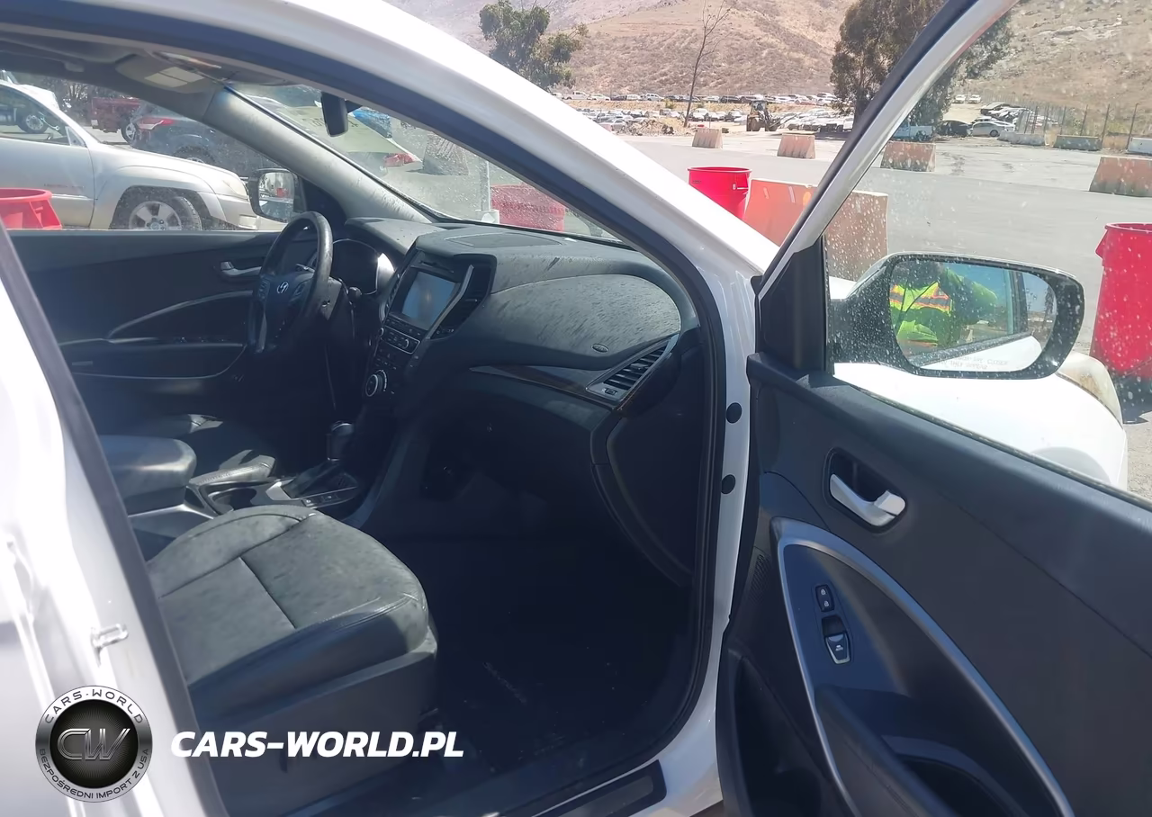 2017 Hyundai Santa Fe Sport 2.0T Ultimate VIN:5XYZW4LA2HG458808 - 5