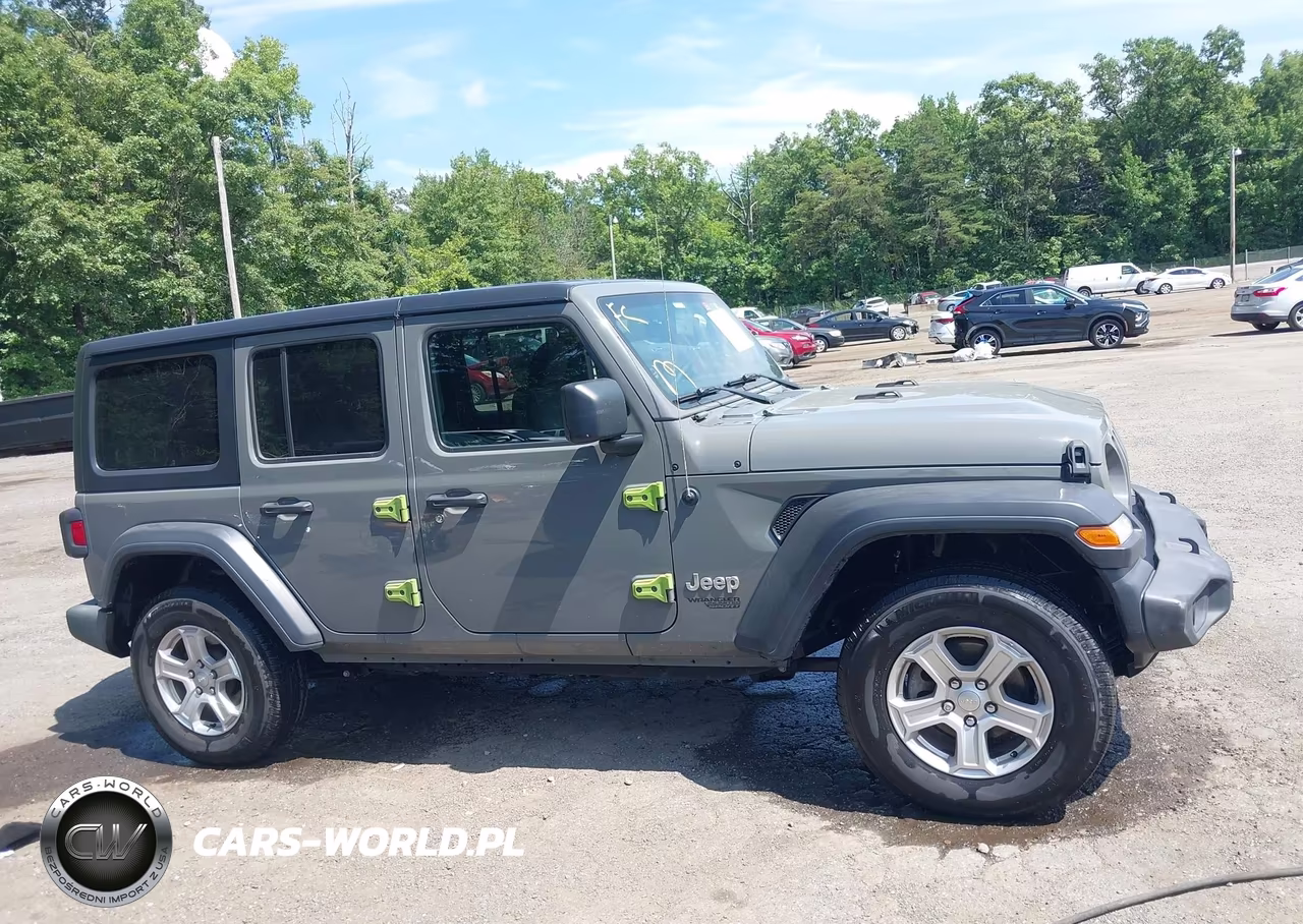 2021 Jeep Wrangler Unlimited Sport S 4X4 VIN:1C4HJXDGXMW506597 - 13