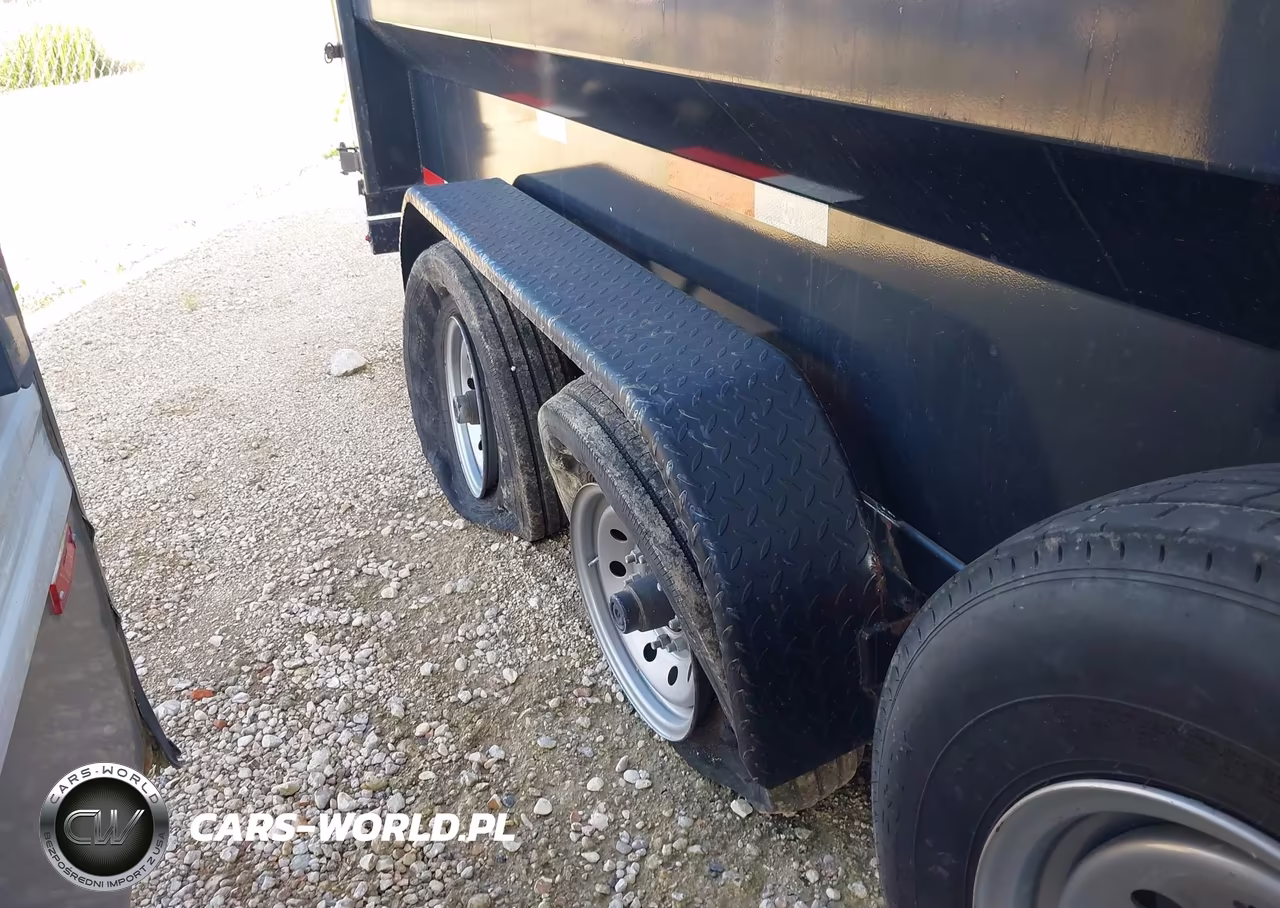 2024 Texas Pride Trailers Pride VIN:7HCBD1429RB055644 - 10