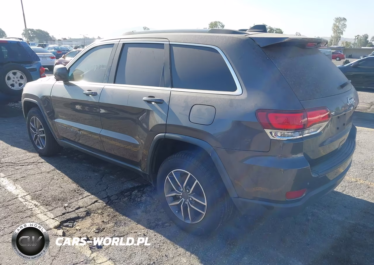 2020 Jeep Grand Cherokee Laredo E 4X2 VIN:1C4RJEAG5LC170452 - 3
