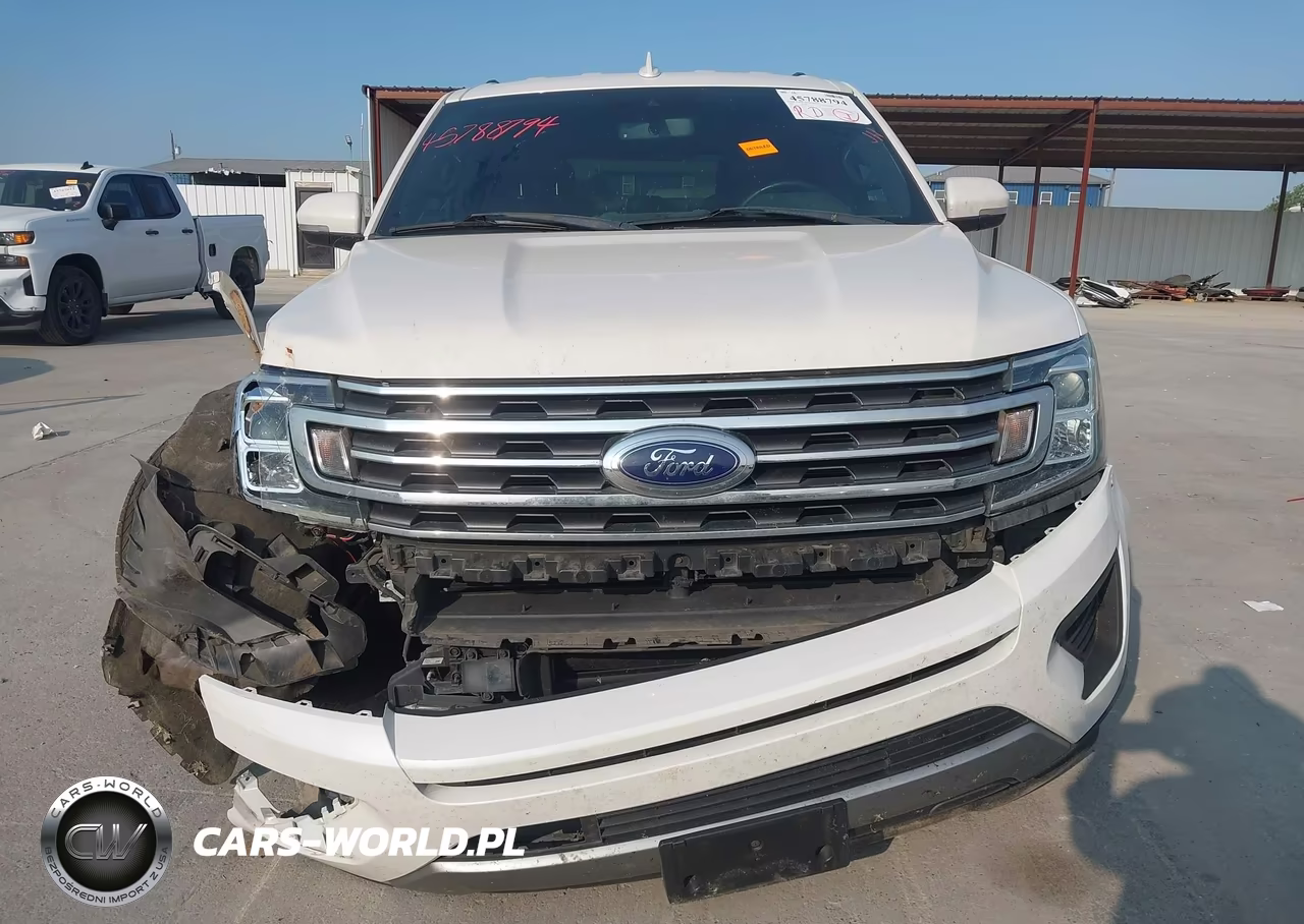 2019 Ford Expedition Xlt VIN:1FMJU1HTXKEA24529 - 12