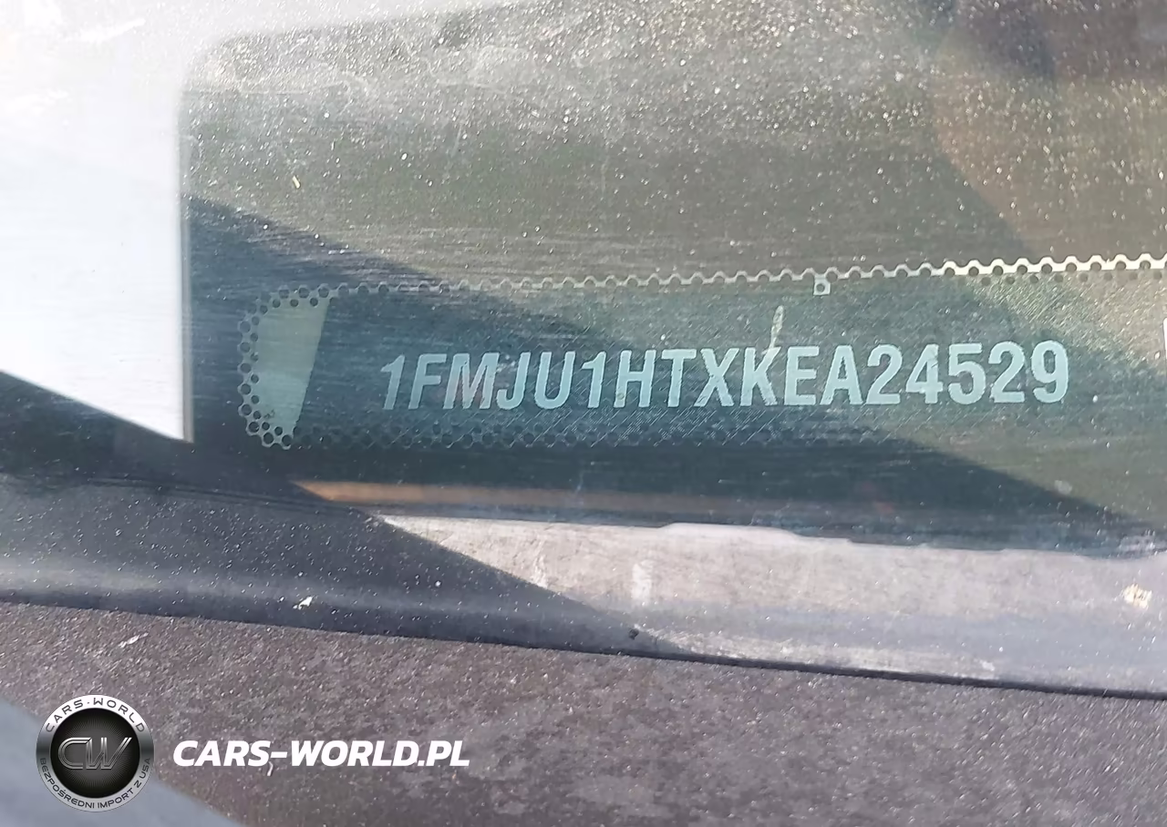 2019 Ford Expedition Xlt VIN:1FMJU1HTXKEA24529 - 17
