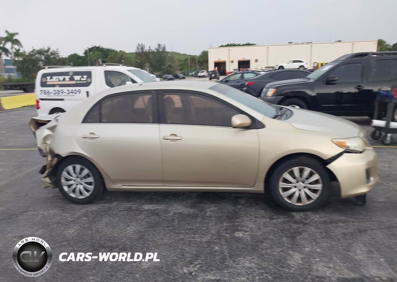 2013 Toyota Corolla Le VIN:2T1BU4EE7DC977303 - 13