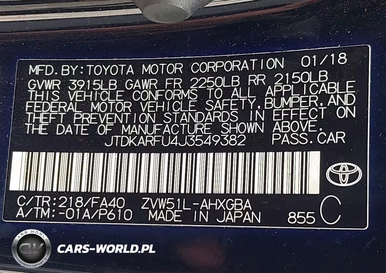 2018 Toyota Prius Three VIN:JTDKARFU4J3549382 - 9
