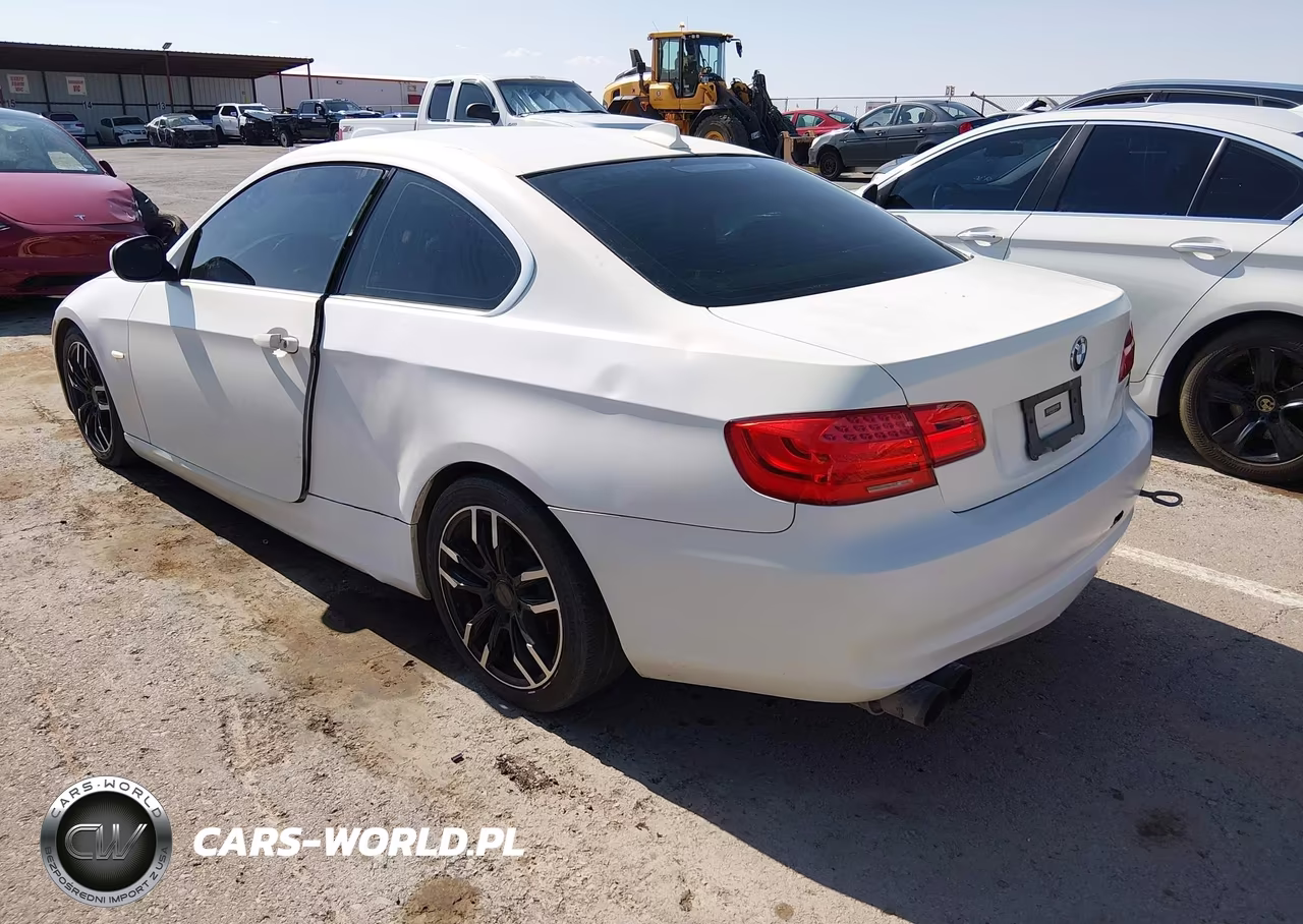 2011 BMW 328I VIN:WBAKE5C58BE755012 - 3