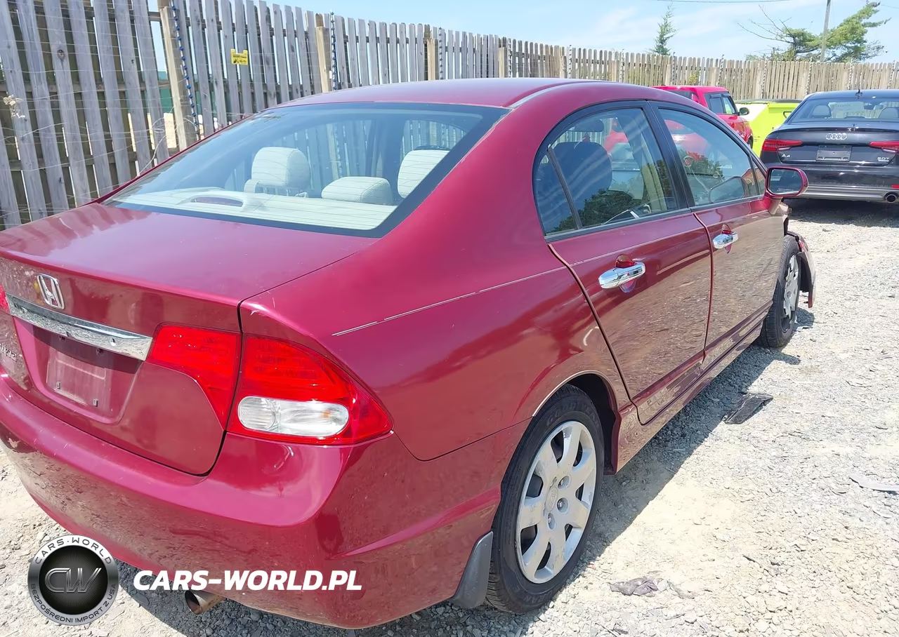 2010 Honda Civic Lx VIN:2HGFA1F57AH587540 - 4