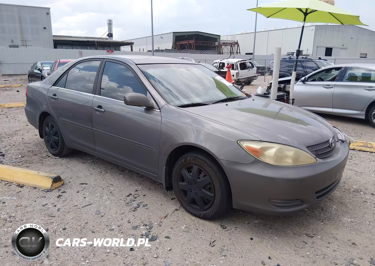 2003 Toyota Camry Le