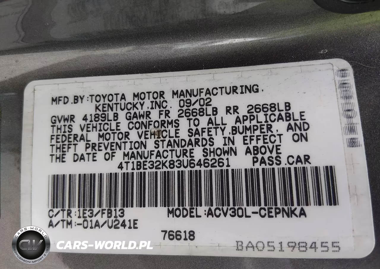 2003 Toyota Camry Le VIN:4T1BE32K83U646261 - 9