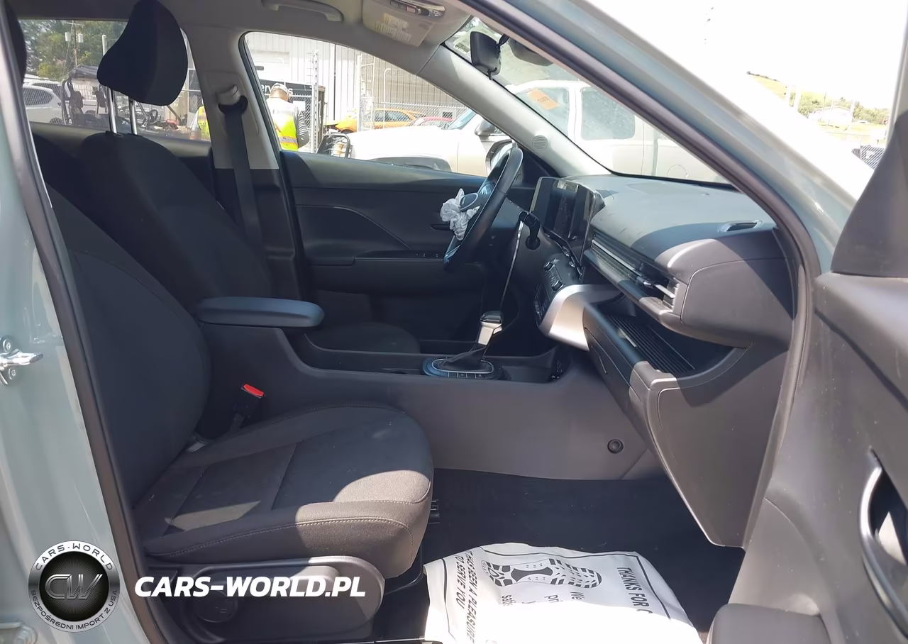 2025 Hyundai Kona Sel VIN:KM8HBCAB8SU281650 - 5