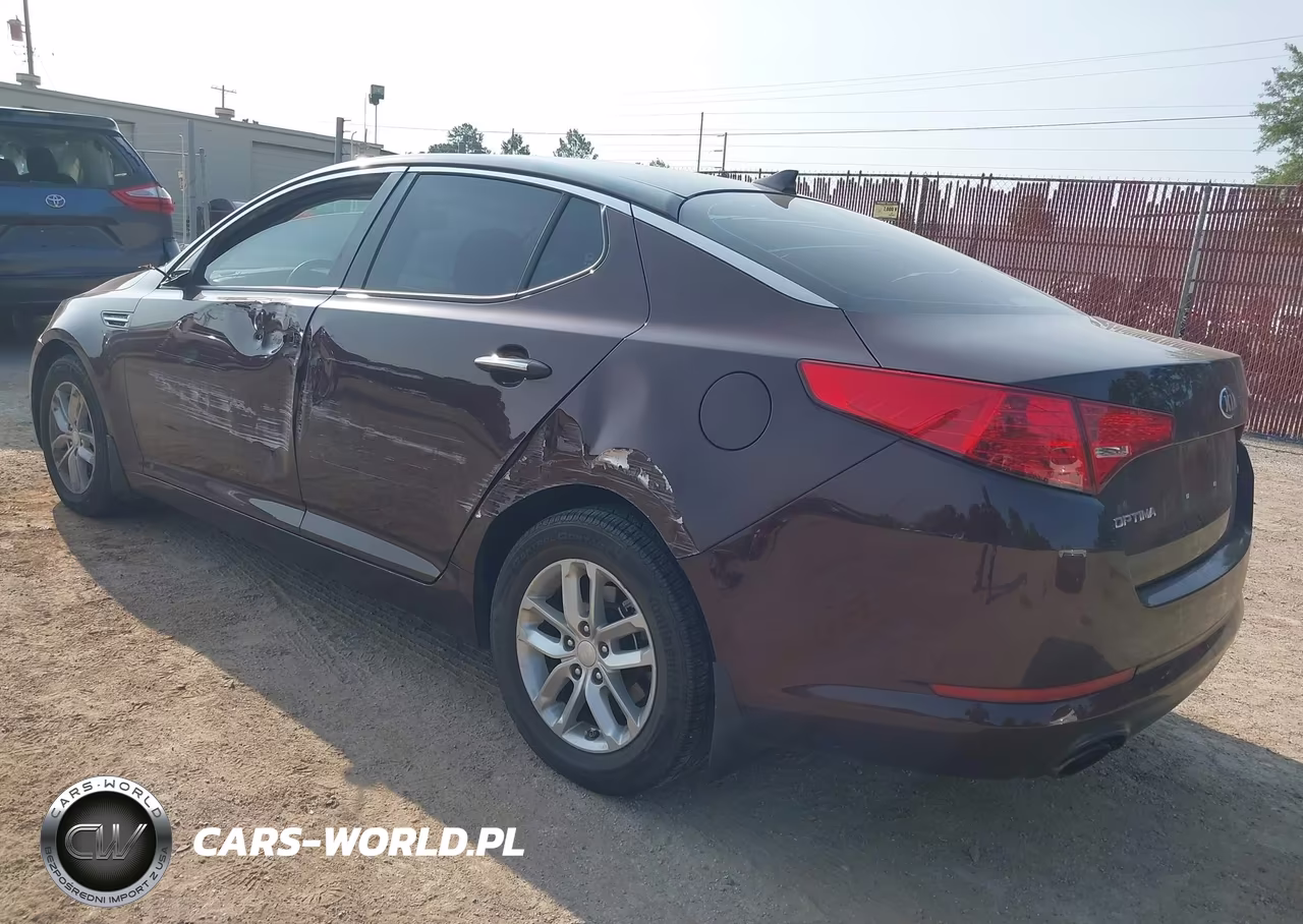 2013 Kia Optima Lx VIN:5XXGM4A73DG252156 - 3