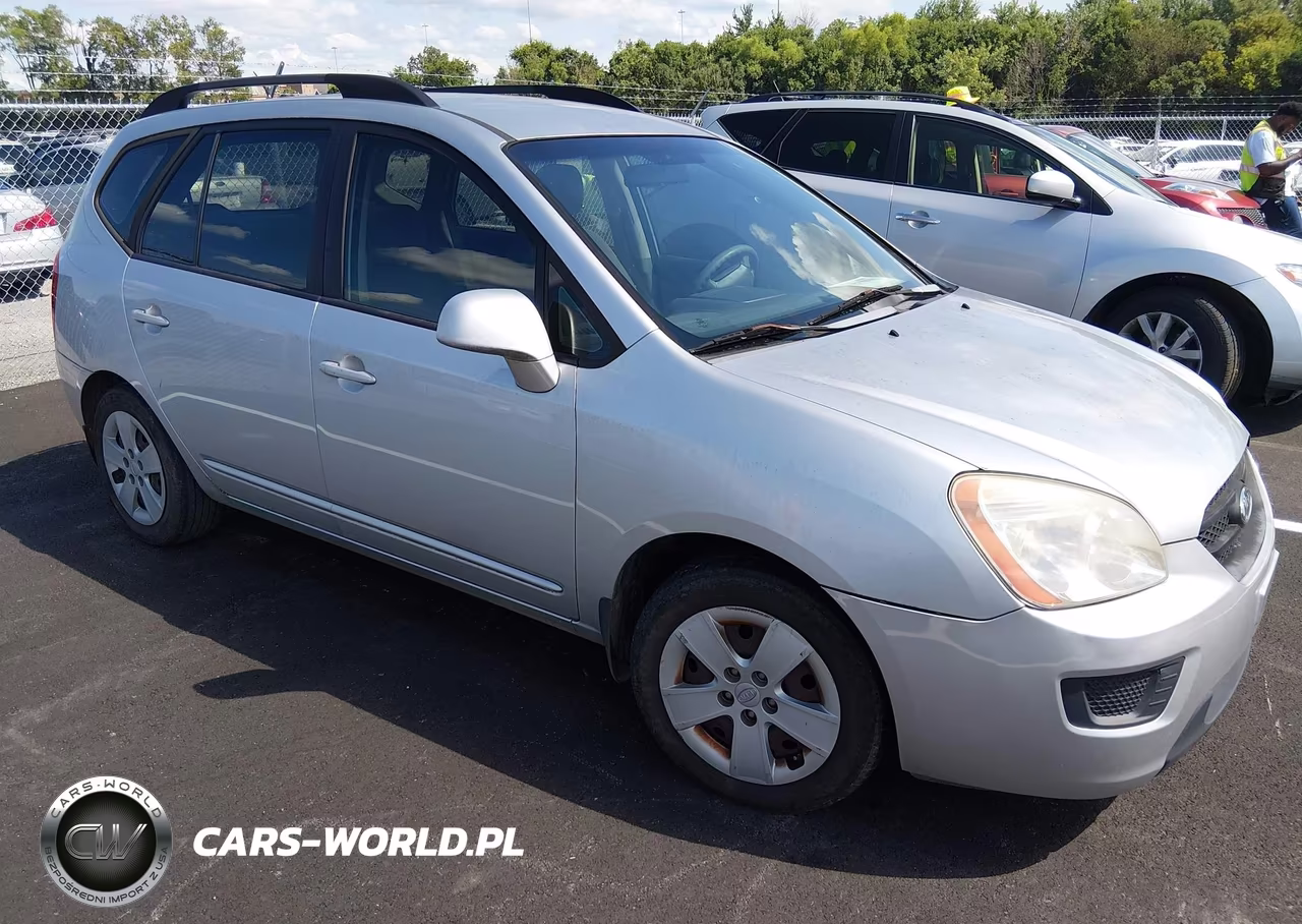 2009 Kia Rondo Lx