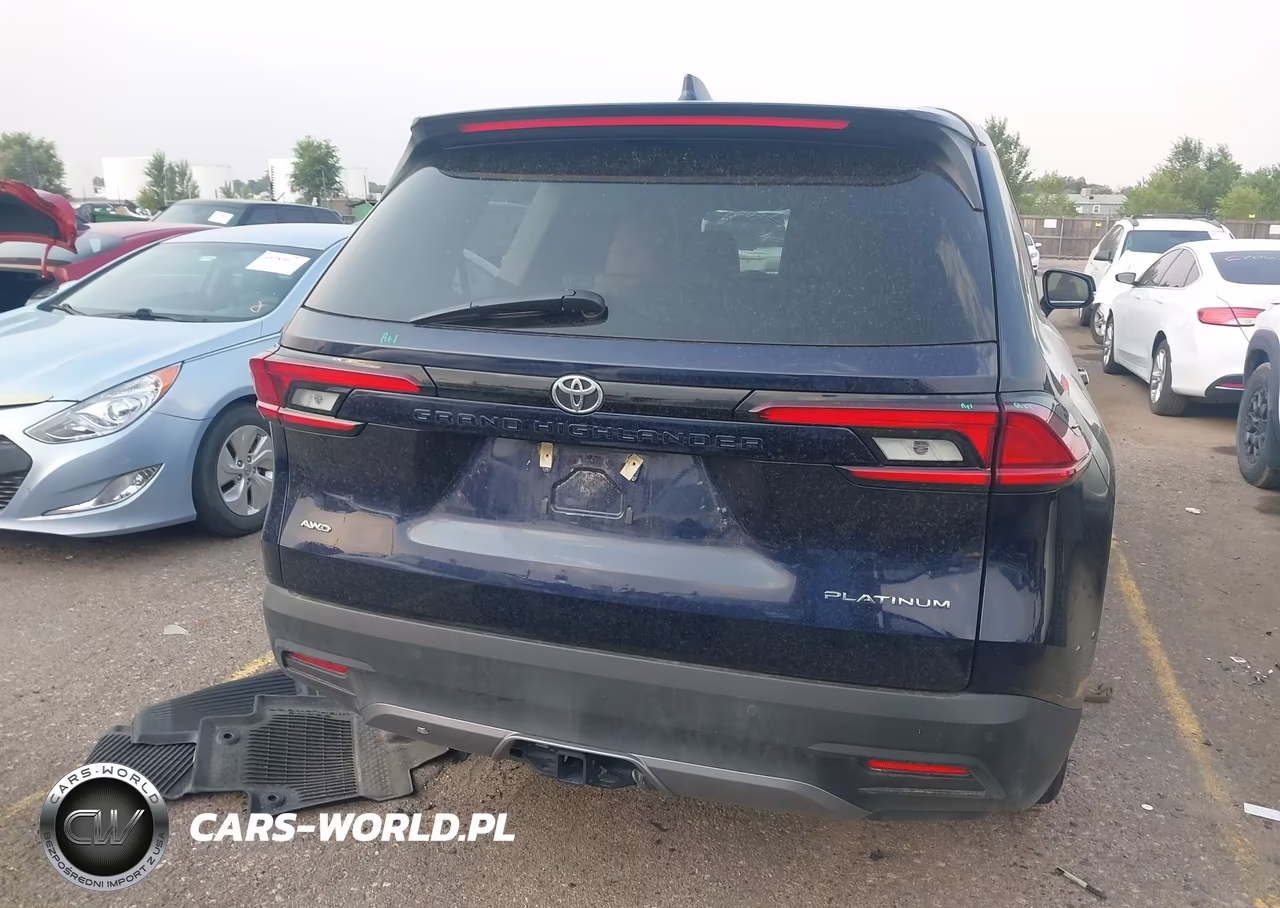2026 Toyota Grand Highlander Platinum VIN:5TDAAAB5XTS122298 - 16