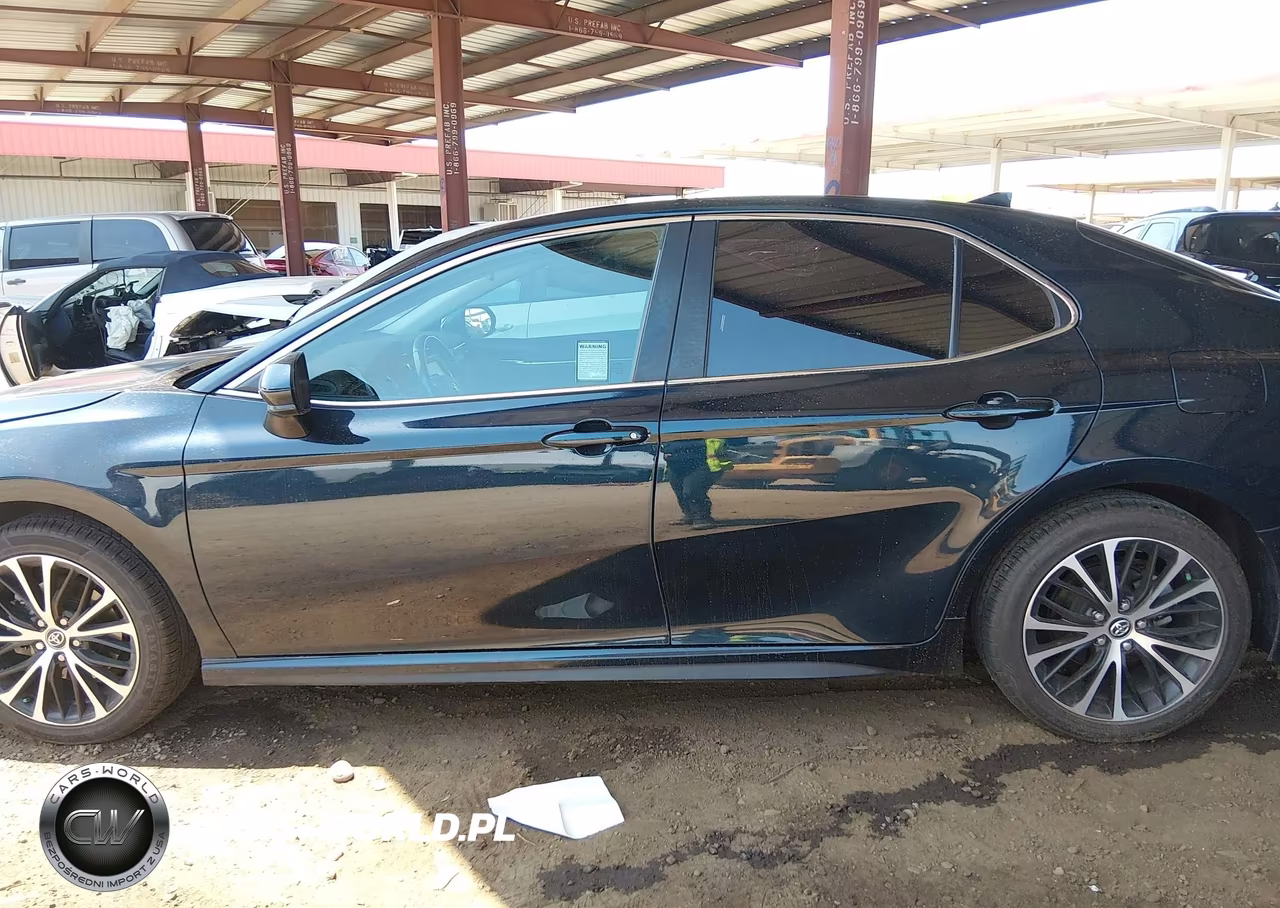 2020 Toyota Camry Se VIN:4T1G11AK6LU870068 - 14