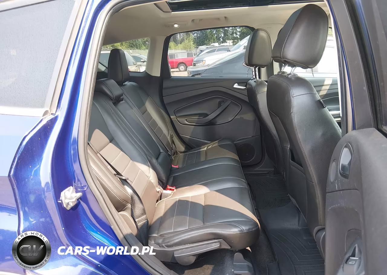 2015 Ford Escape Titanium VIN:1FMCU9J98FUA79787 - 8