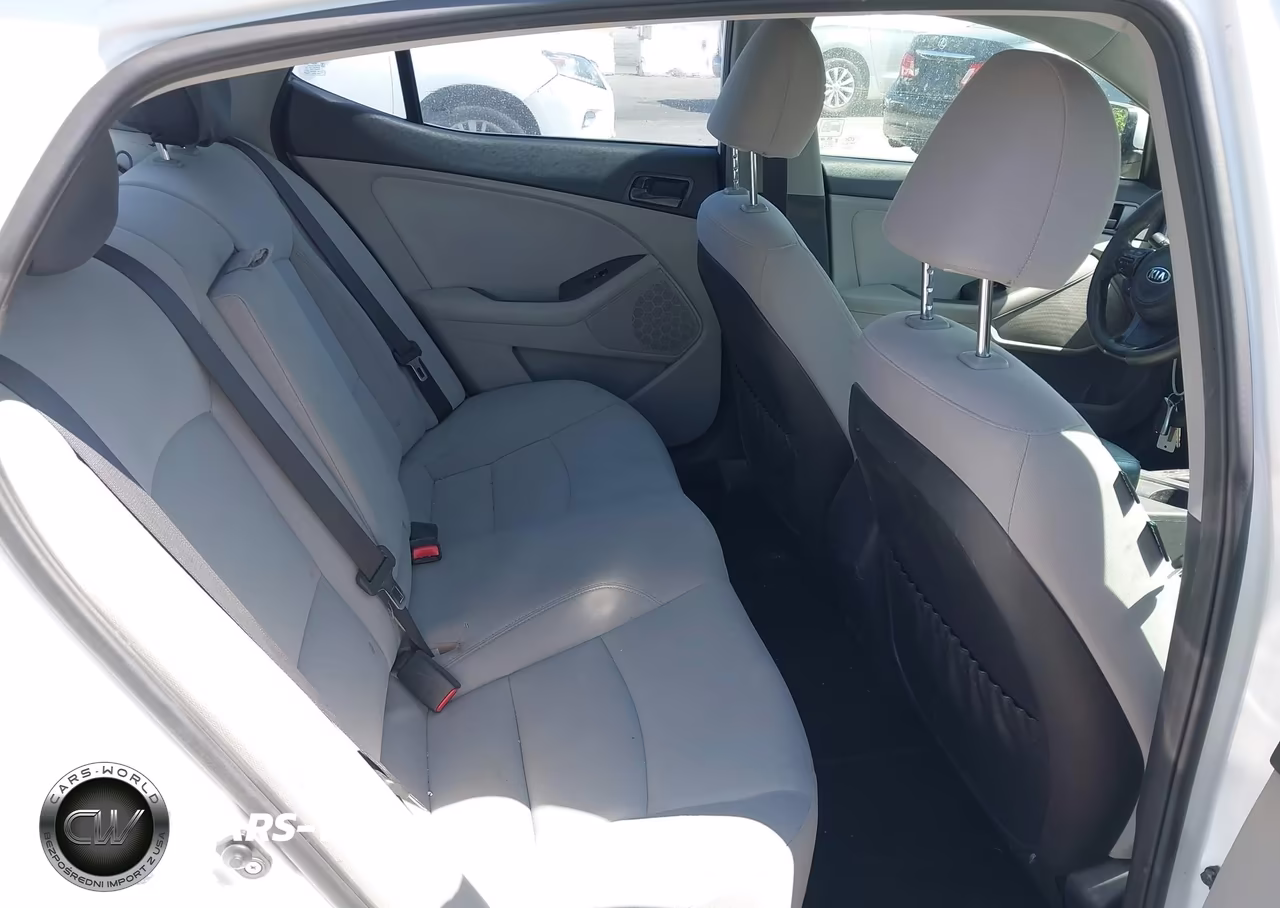 2015 Kia Optima Lx VIN:KNAGM4A72F5642170 - 8