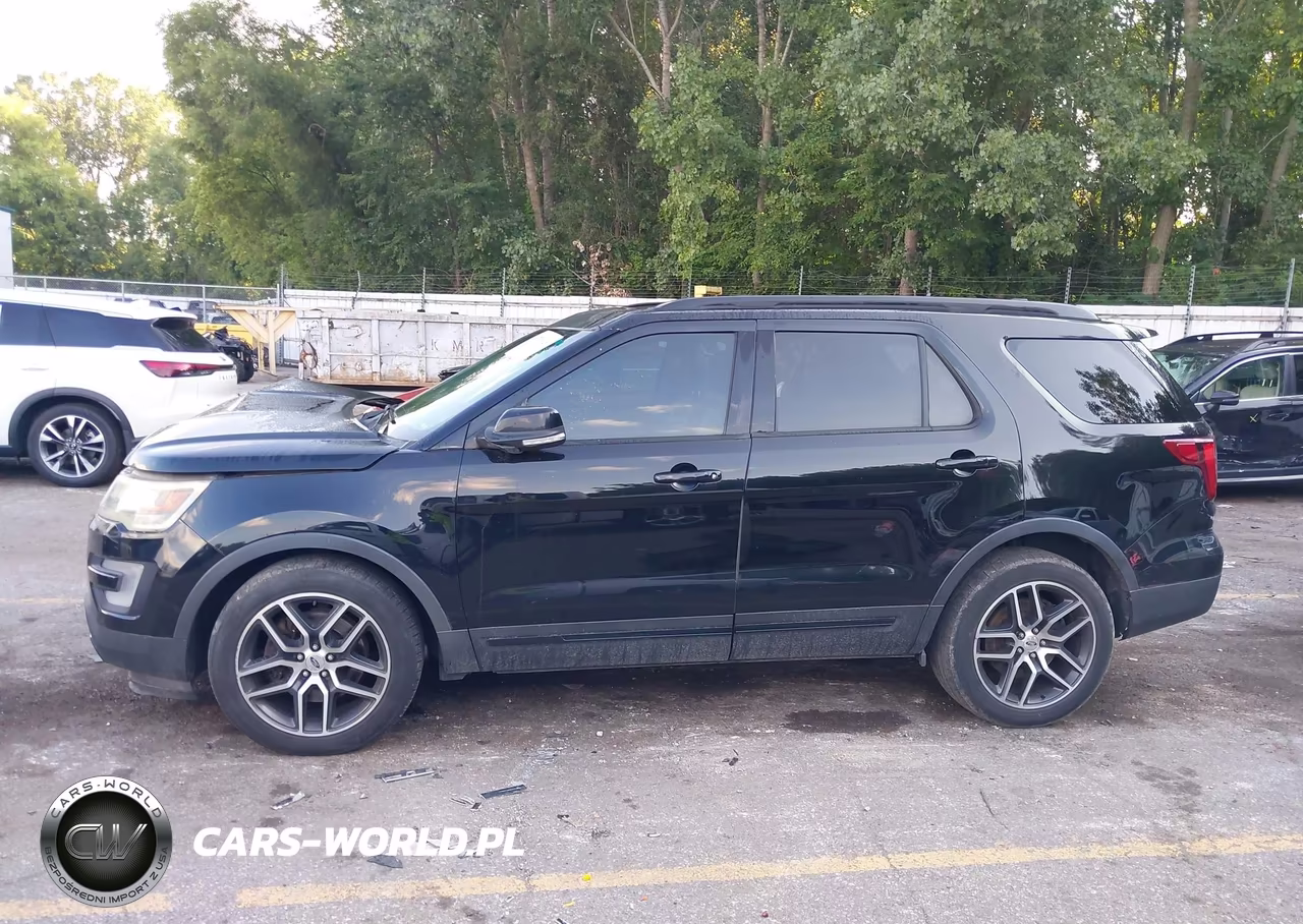2016 Ford Explorer Sport VIN:1FM5K8GT9GGC53166 - 14