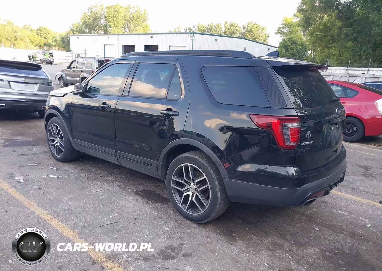 2016 Ford Explorer Sport VIN:1FM5K8GT9GGC53166 - 3
