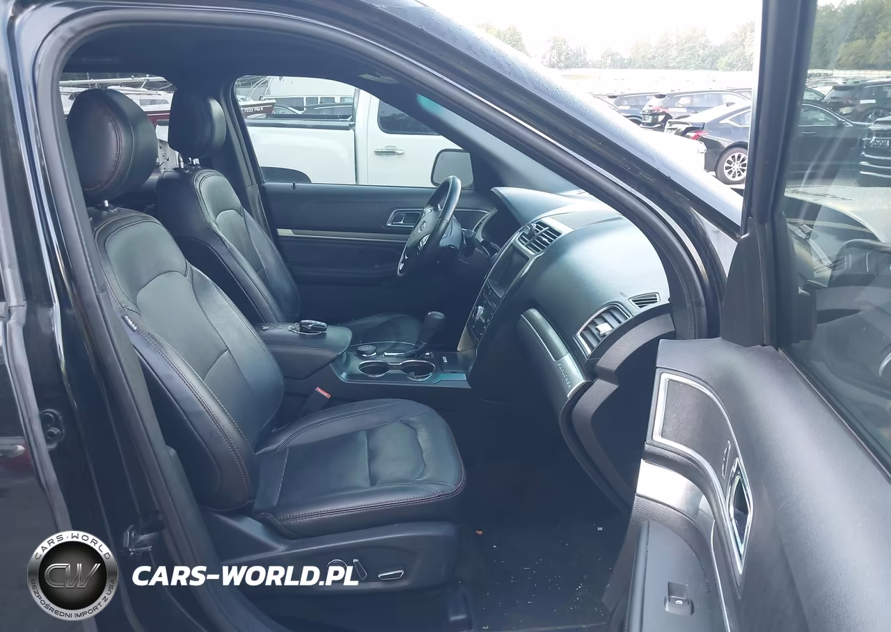 2016 Ford Explorer Sport VIN:1FM5K8GT9GGC53166 - 5