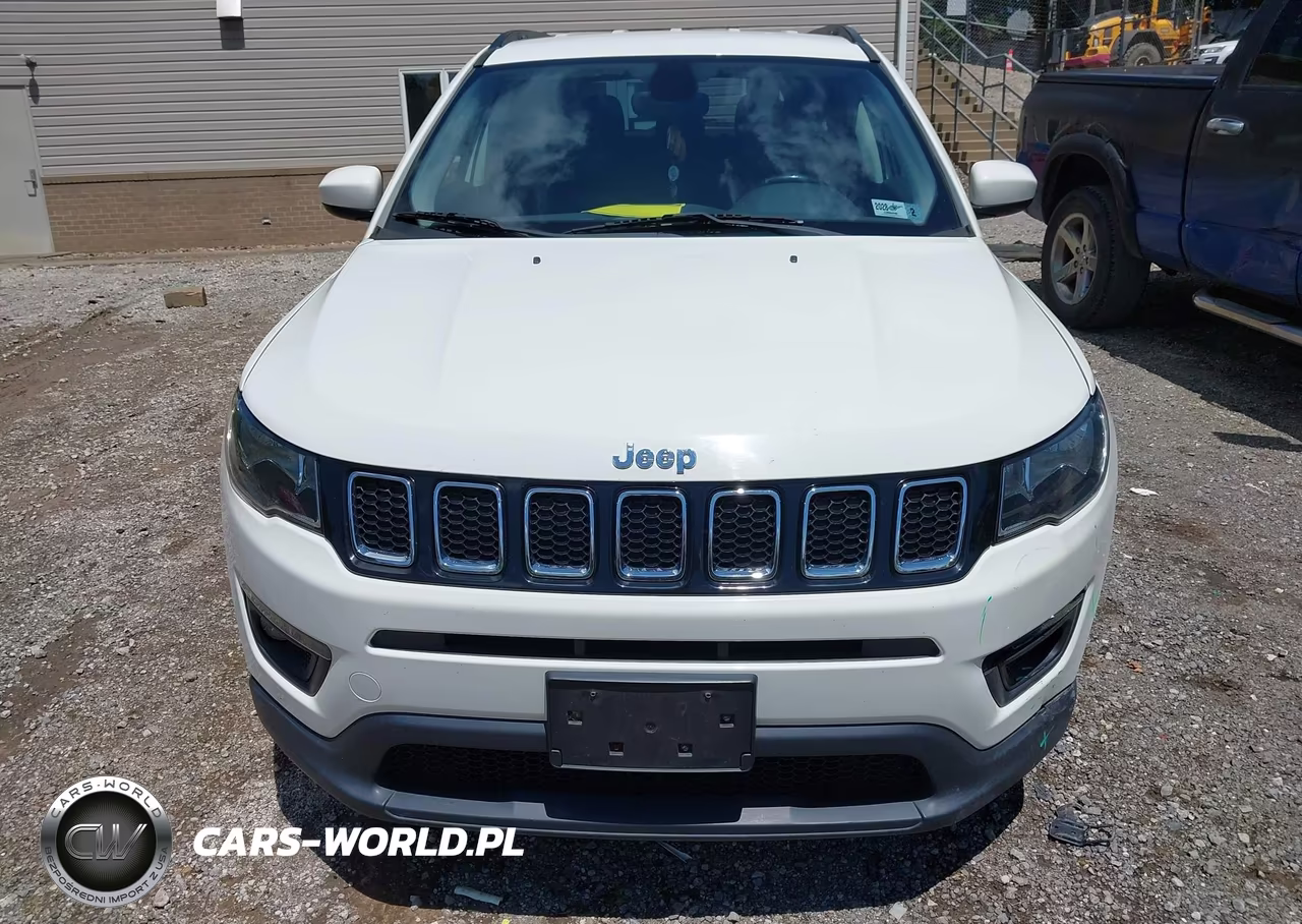 2018 Jeep Compass Latitude 4X4 VIN:3C4NJDBB7JT114042 - 12