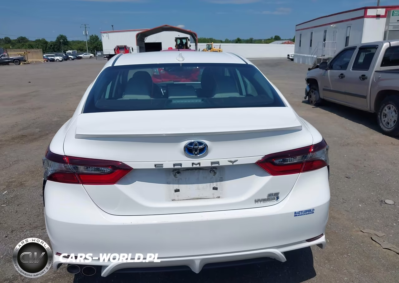 2023 Toyota Camry Se Hybrid VIN:4T1G31AKXPU616427 - 17