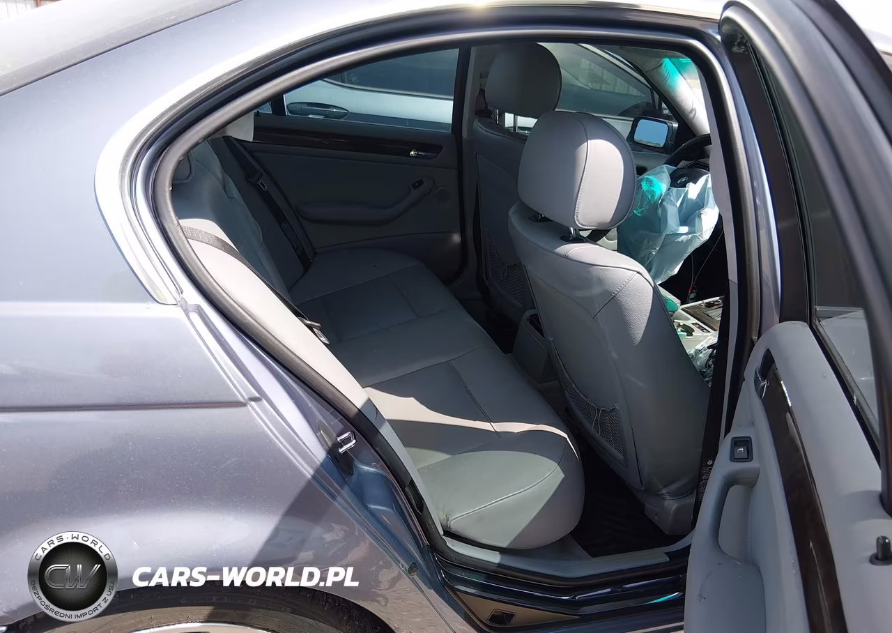 2002 BMW 330Xi VIN:WBAEW53482PG16958 - 8