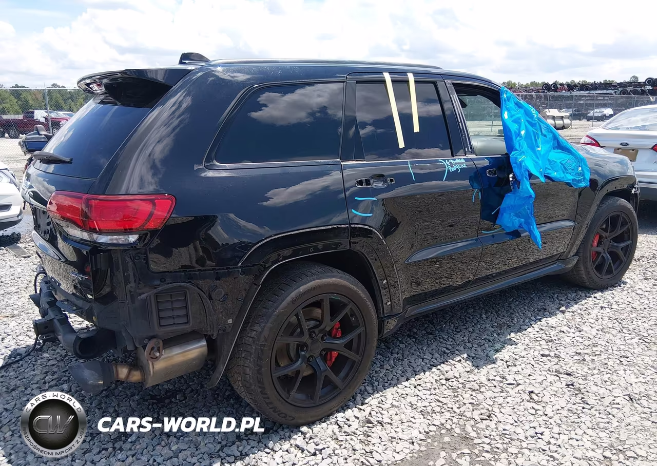2017 Jeep Grand Cherokee Srt VIN:1C4RJFDJ7HC660282 - 4