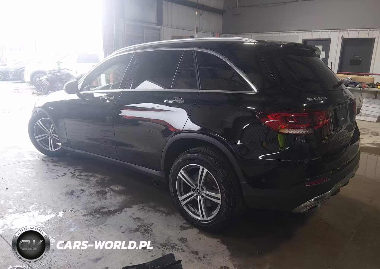 2021 Mercedes-Benz Glc 300 4Matic Suv VIN:W1N0G8EB2MV275083 - 3