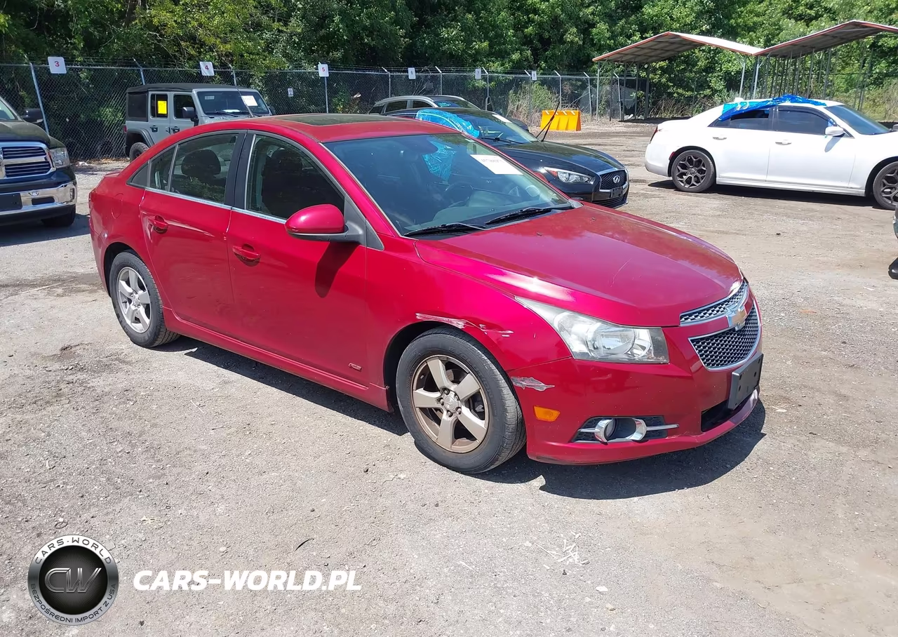 2013 Chevrolet Cruze 1Lt Auto – zdjęcie 1 z 17