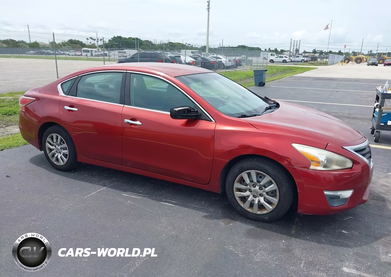 2015 Nissan Altima 2.5 S – zdjęcie 1 z 16